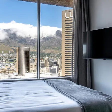 Stunning 1-Bedroom Apartment With Mountain Views Cape Town Exterior photo