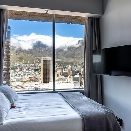 Stunning 1-Bedroom Apartment With Mountain Views Cape Town Exterior photo